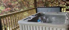 Eureka Springs Arkansas Cabins - Hot Tub Mountain View
